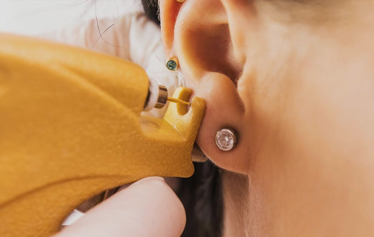 Risk of Getting a Cheap Piercing Done