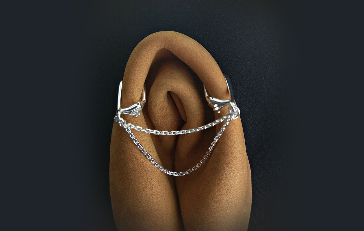 Clitoral Piercings for Females in Delhi / Inida by lazy piercer