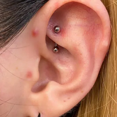 piercing shop